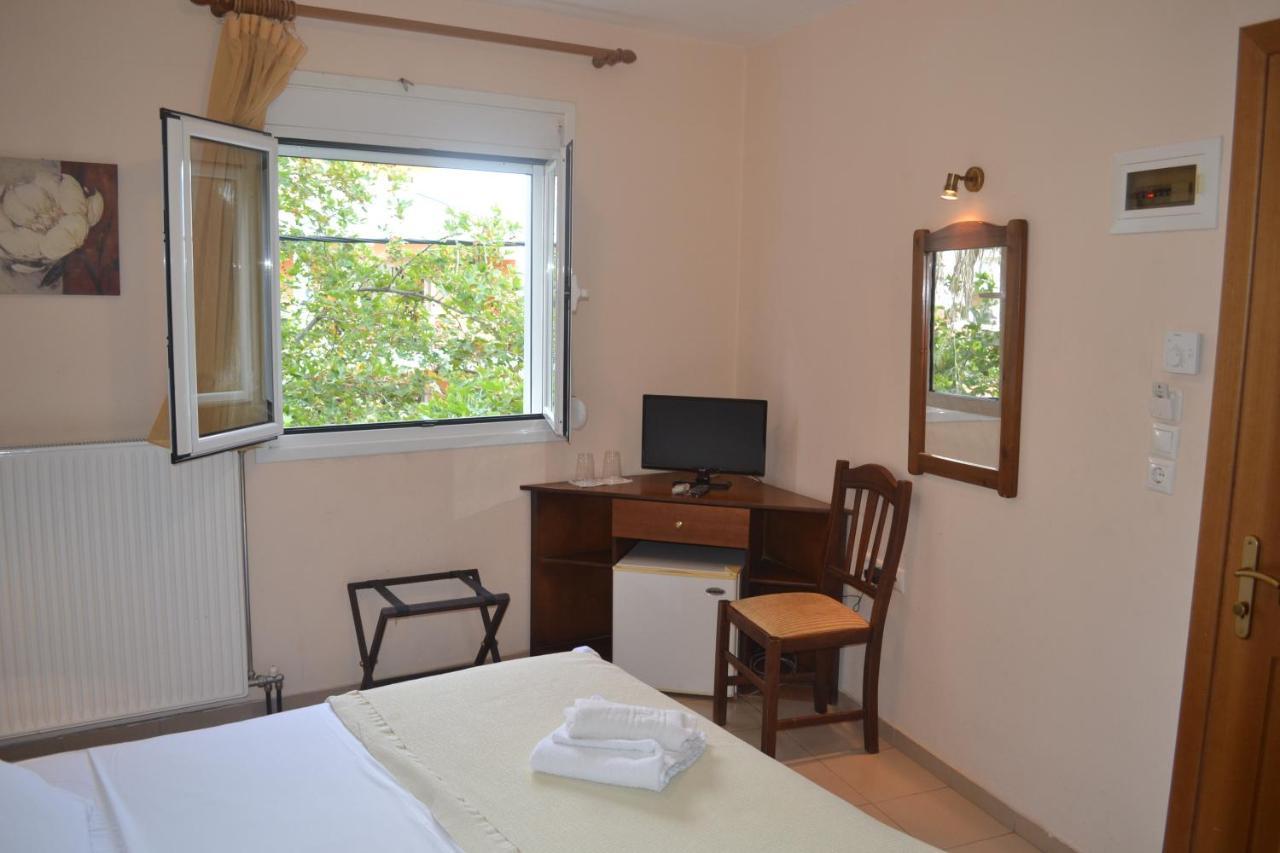 Filoxenia Hotel فولوس المظهر الخارجي الصورة