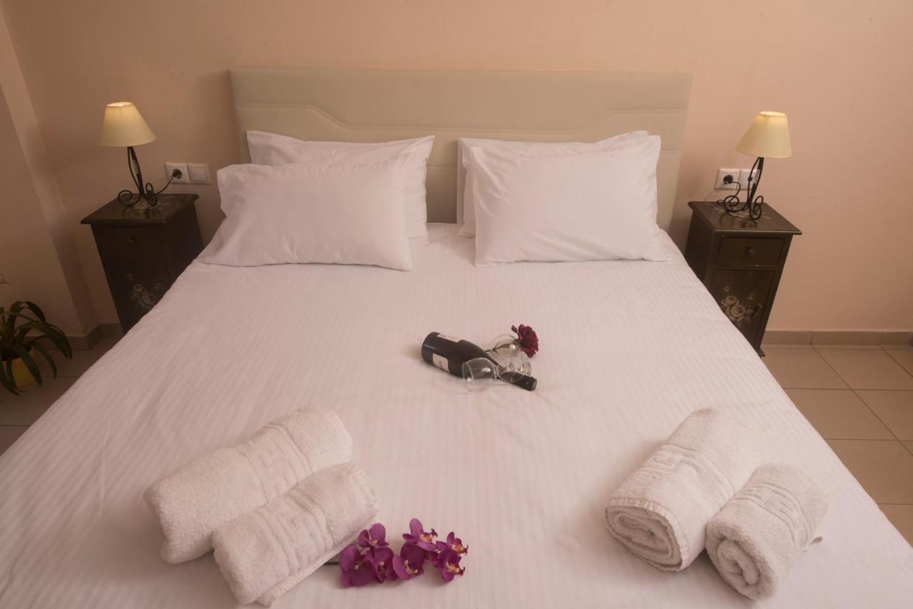 Filoxenia Hotel فولوس المظهر الخارجي الصورة