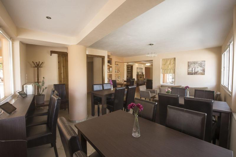 Filoxenia Hotel فولوس المظهر الخارجي الصورة